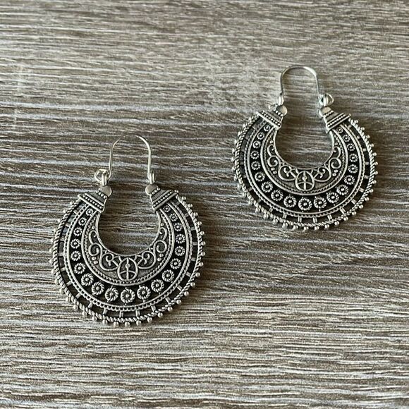 Bohemian hoop earrings N145 - Picture 2 of 3
